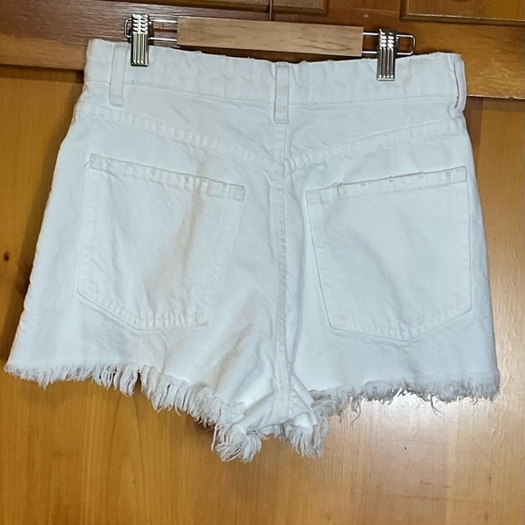 Zara Denim Jean Shorts Destroyed high rise white booty shorts on trend s… - Picture 3 of 6